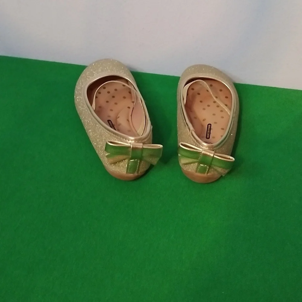 Toddler Girls Gold Sparkly Ballet Flats